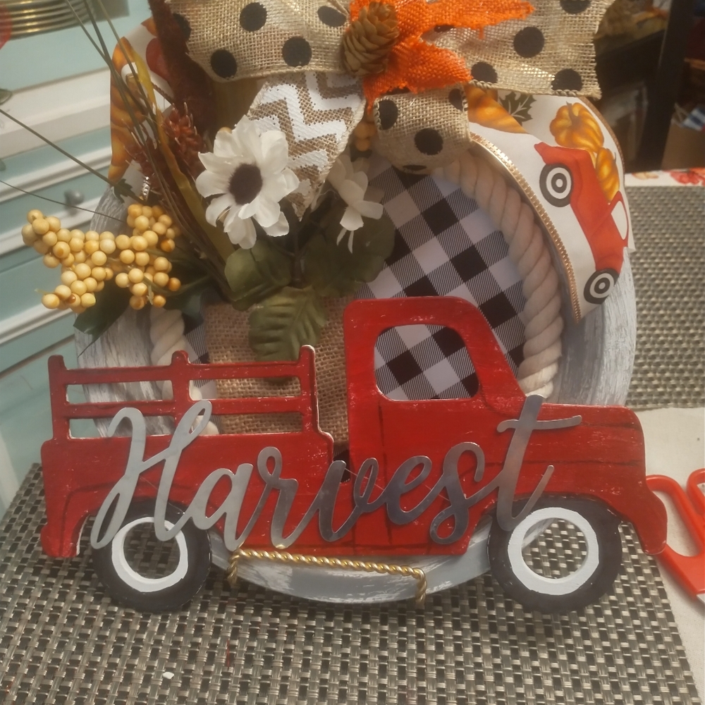 Wall pizza pan decor .for fall time .hand made is new .